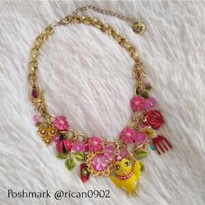 Betsey Johnson Chick Statement Necklace